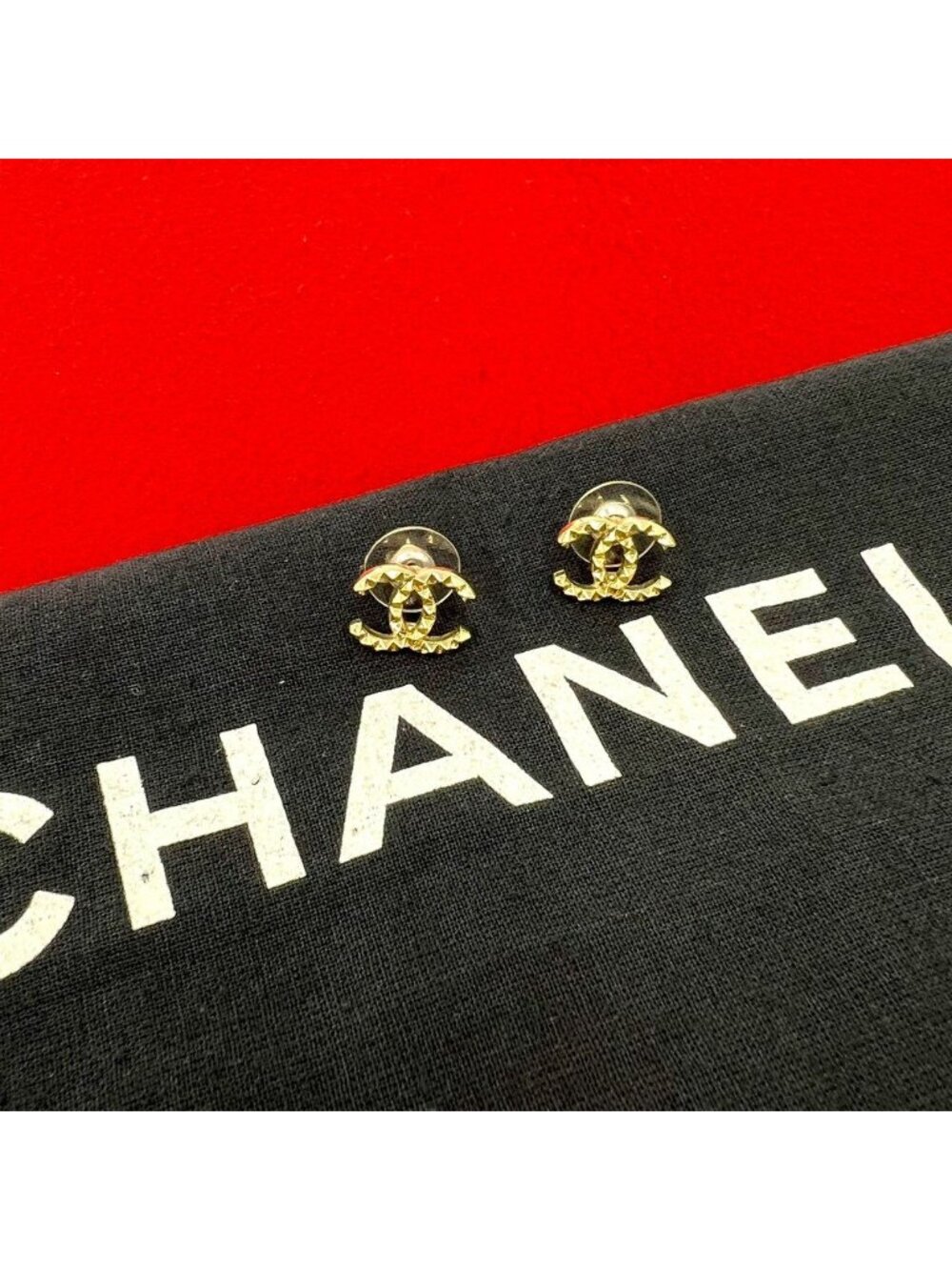 Chanel With Rice CC Logo Motif Earrings Gold